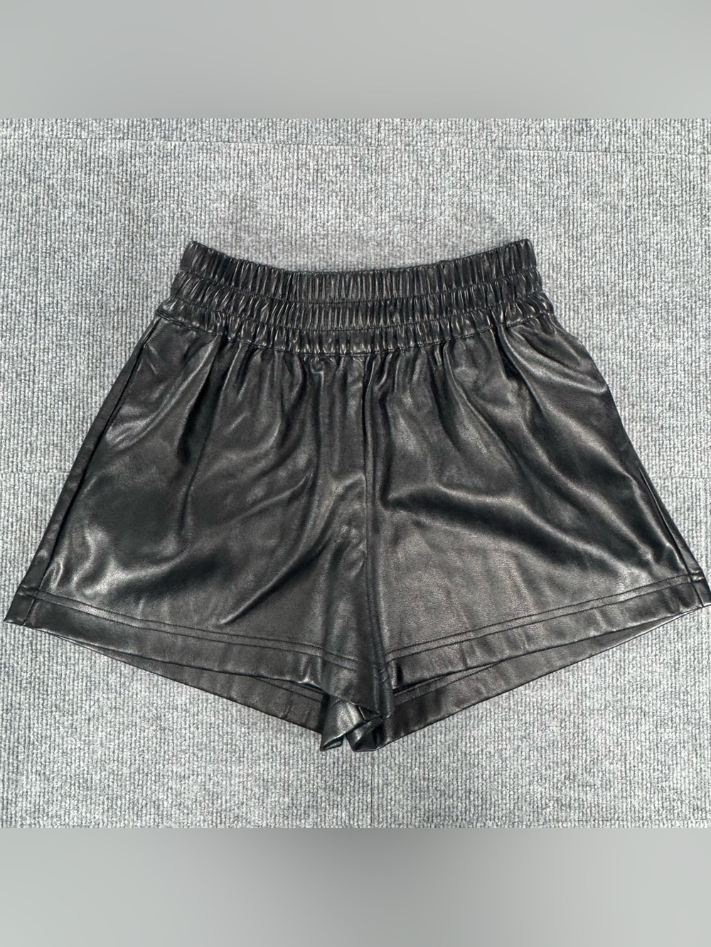 Vintage Havana Black Faux Leather Paperbag Shorts High Waisted Edgy Streetwear M